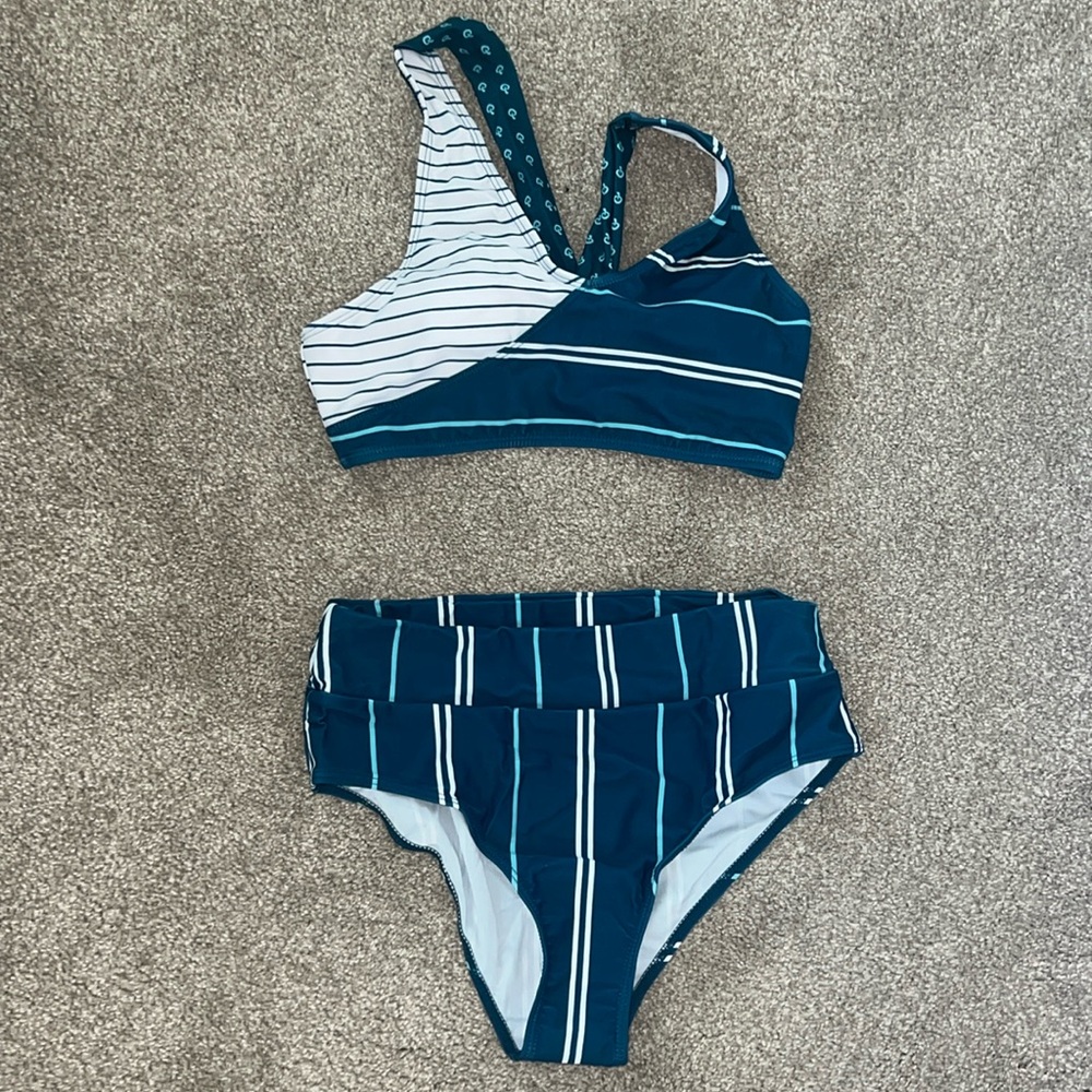 NWOT Women’s Small Two piece dark teal and white striped high rise bikini.
